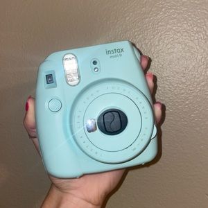 Instax mini 9 polaroid camera